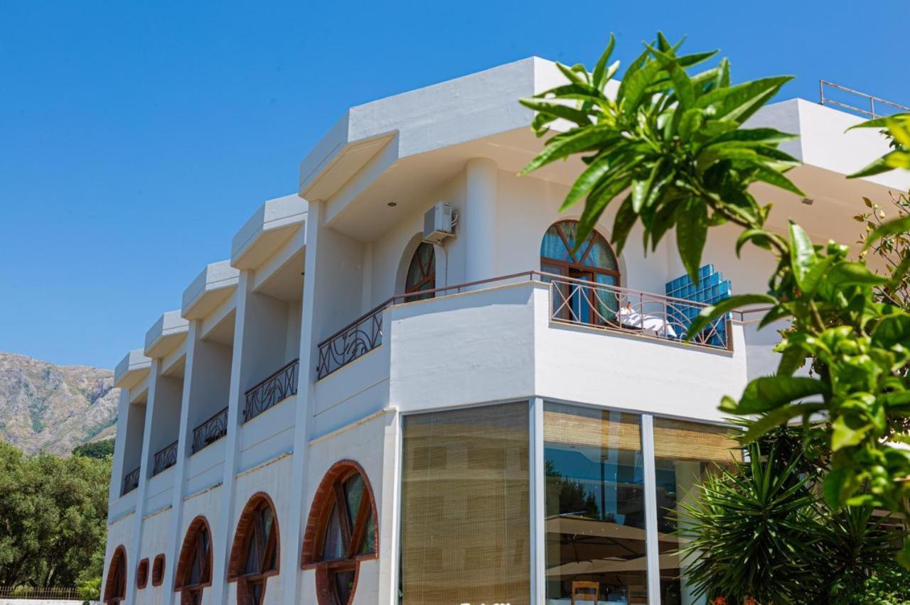 Krela Hotel
